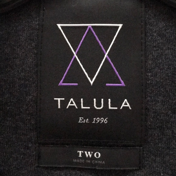 💻Aritzia, Talula blazer size S - Picture 2 of 5